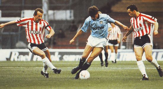 SOUTHAMPTON HOME 1989 to 90 action