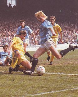 everton home 1989 to 90 action2