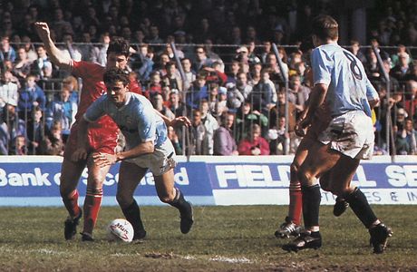 swindon home 1988 to 89 action