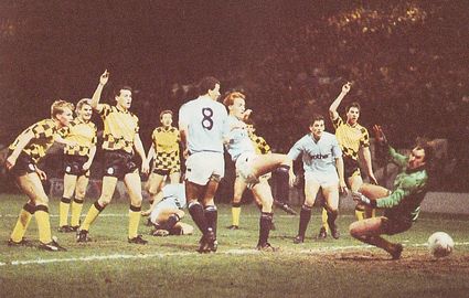 Huddersfield home replay fa cup 1987 to 88 action