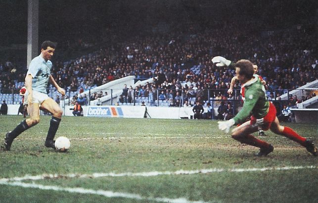 bournemouth home 1987 to 88 stewart citys 2nd goal