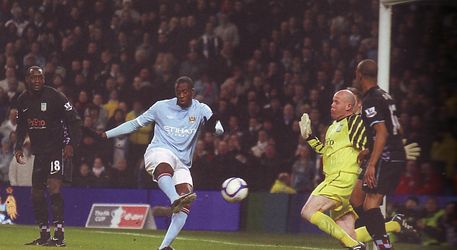 aston villa fa cup 2010 to 11 toure goal
