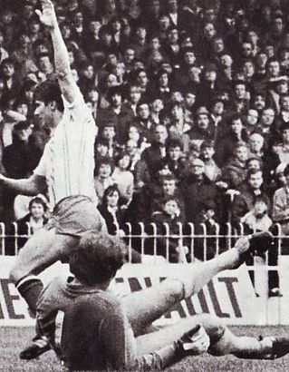 sunderland home 1982 to 83 buckley sunderland 2nd goal