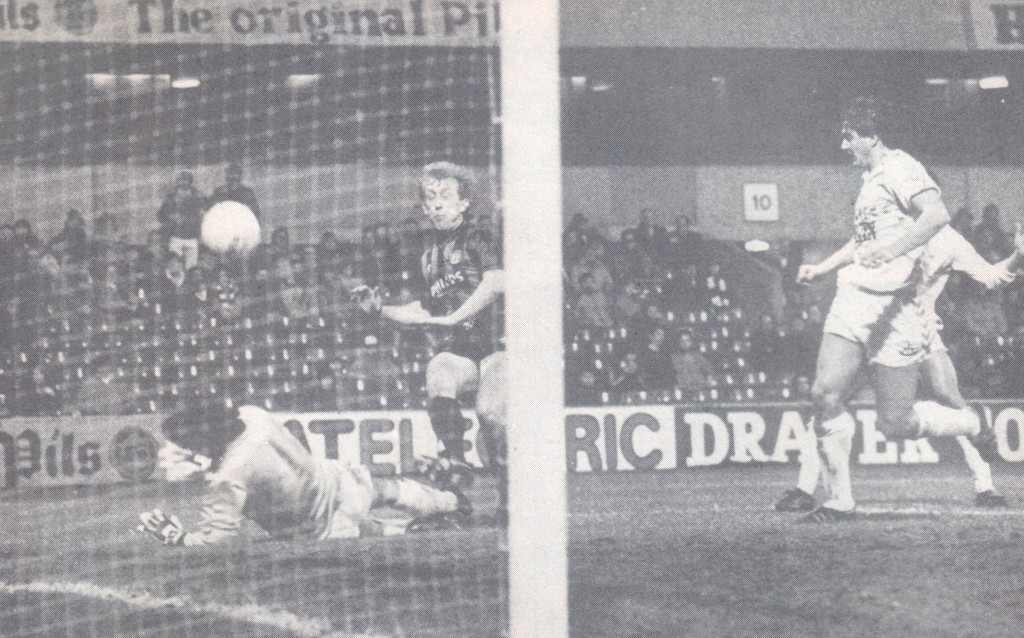 tottenham away 1985 to 86 lillis goal