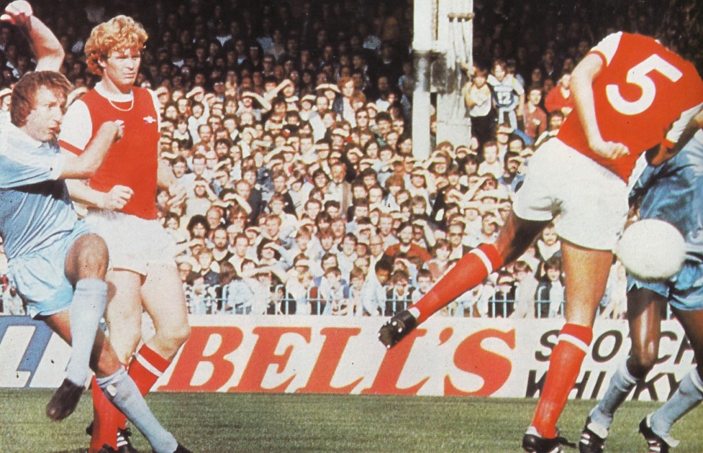 Arsenal home 1980 to 81 action2