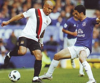 everton away 2010 to 11 away