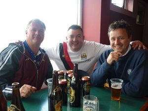 hopper hut fa cup final 2011