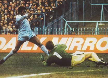 leeds home 1979 to 80 action2