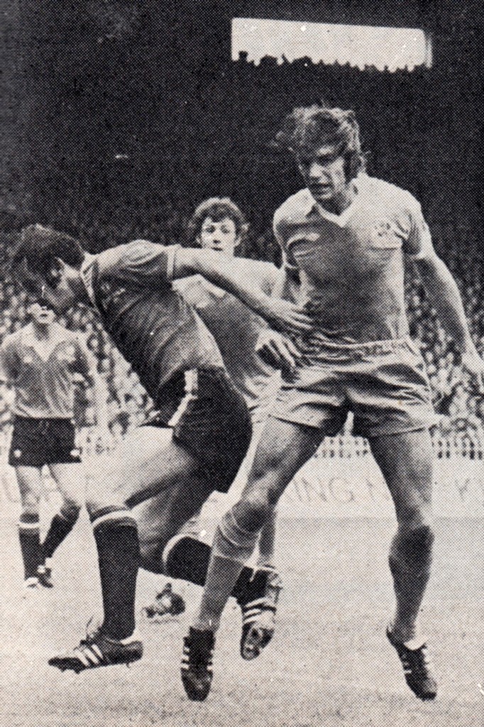 man utd home 1977 to 78 action12