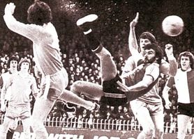 qpr home 1977 to 78 action2