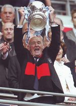 stoke fa cup final 2010 to 11 bernard halford