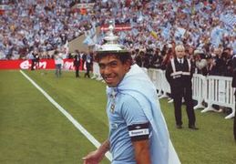 stoke fa cup final 2010 to 11 carlos celeb