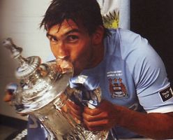 stoke fa cup final 2010 to 11 changing room celeb4