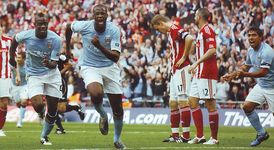 stoke fa cup final 2010 to 11 yaya goal3