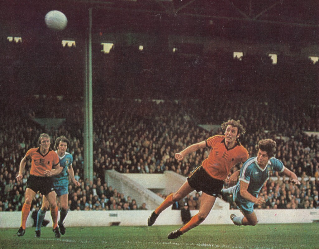 wolves home 1977 to 78 action12