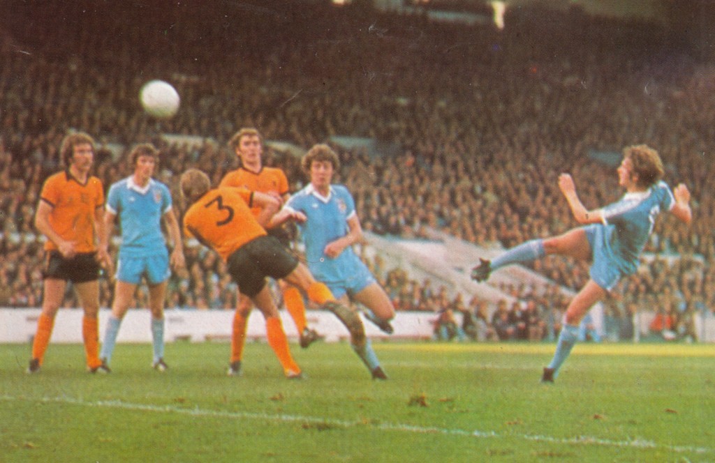 wolves home 1977 to 78 action16