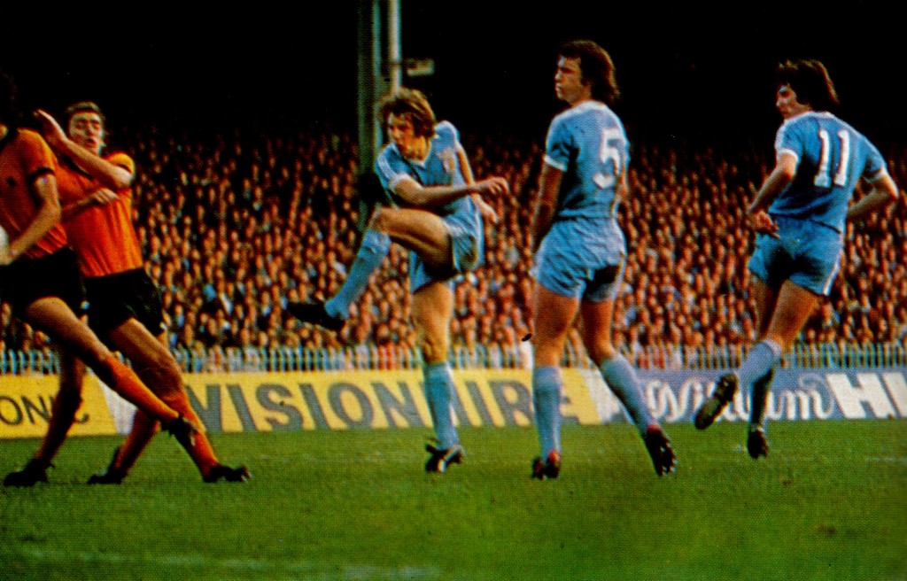 wolves home 1977 to 78 action17