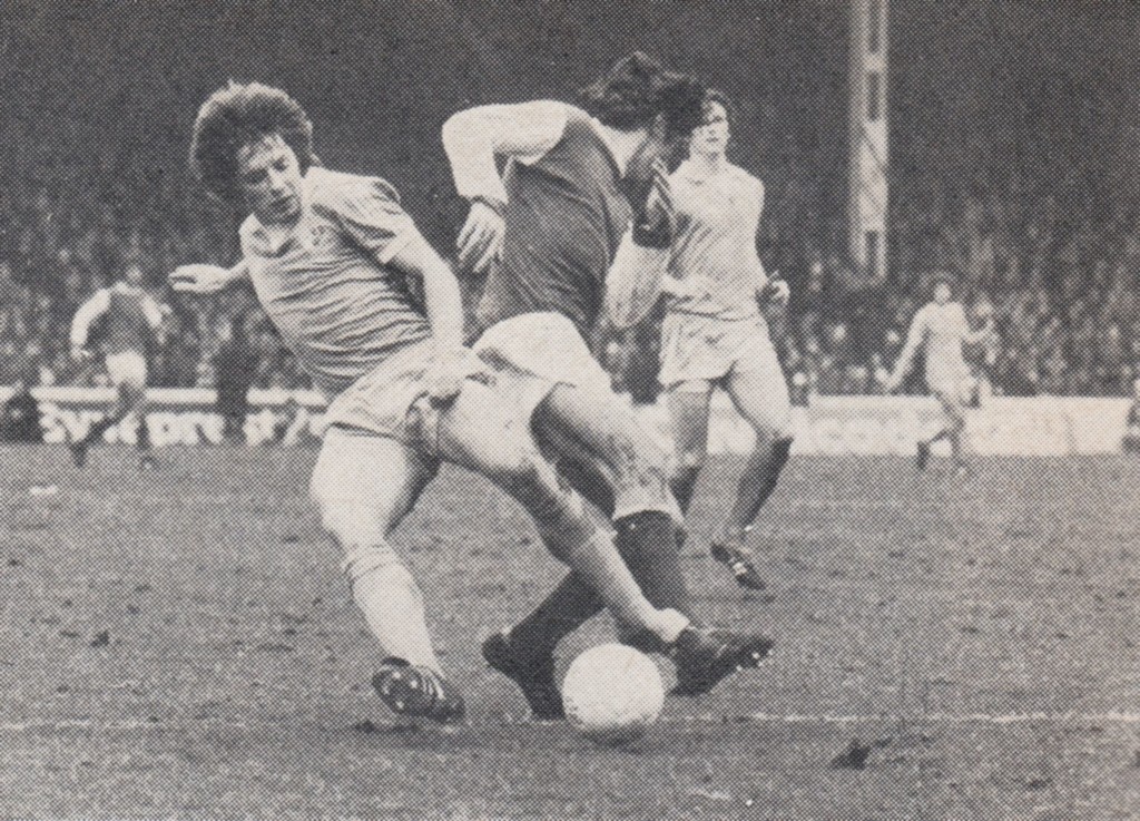 arsenal home 1976 to 77 action 3