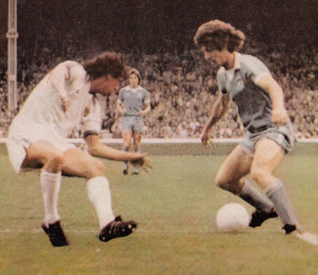 aston villa home 1976 to 77 action6