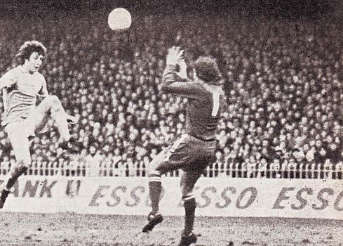 leicester home 1976 to 77 kidd 3rd goal