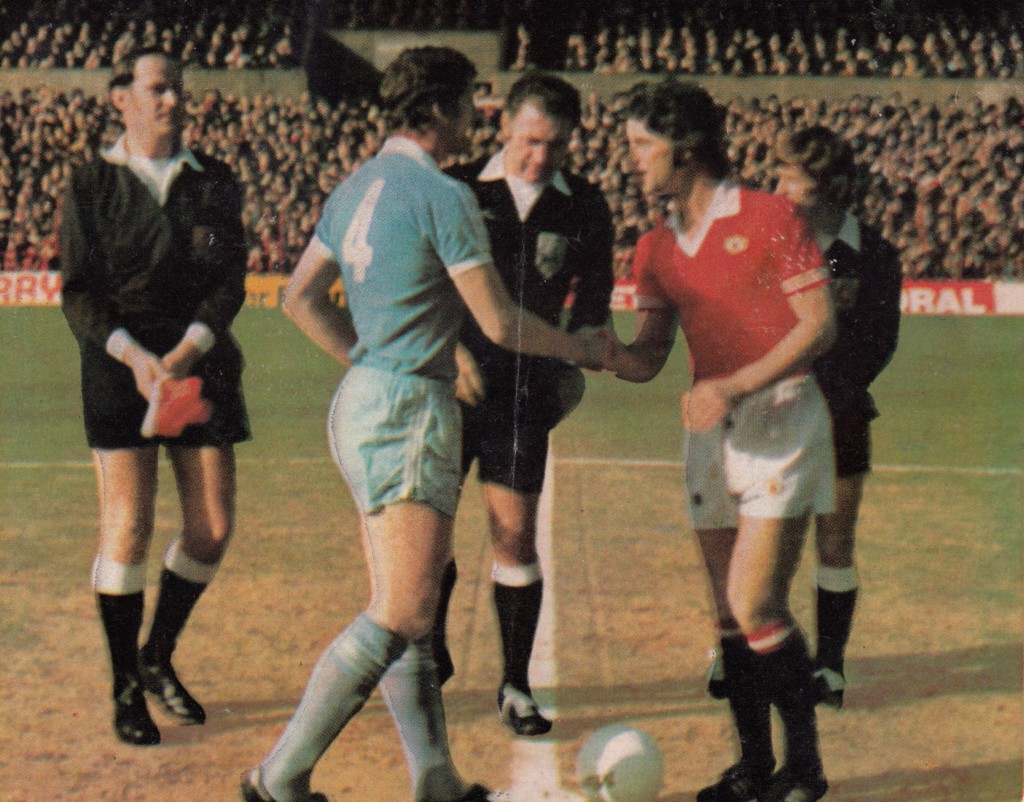 man utd away 1976 to 77 kick off