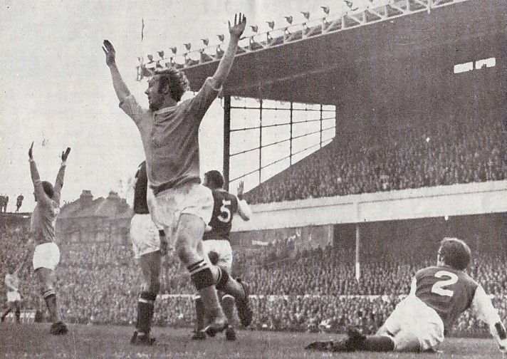 arsenal away 1969 to 70 bowyer goal celeb