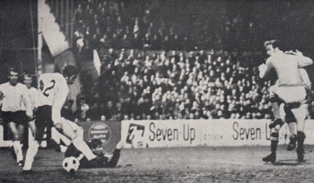 lierse away 1969 to 70 bell goal