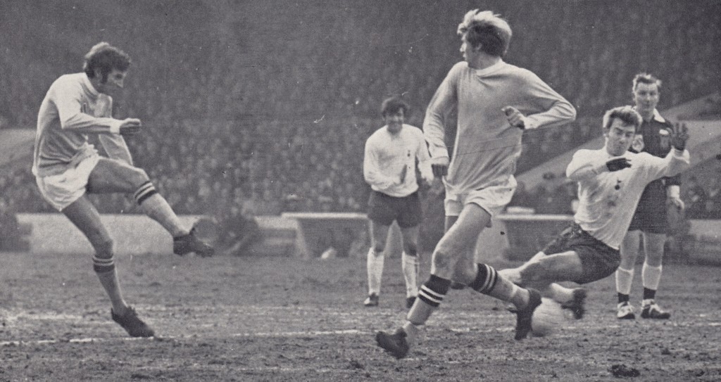 tottenham fa cup 1968 to 69 action 4