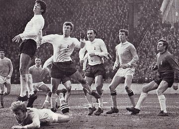 tottenham home fa cup 1968 to 69 action