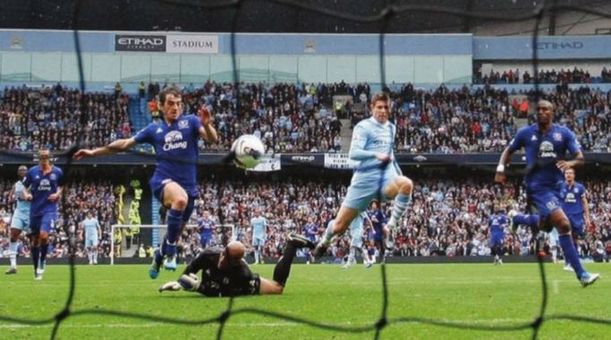 everton home 2011 to 12 milner goal