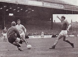 man u home 1967 to 68 Action5