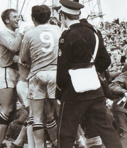 newcastle away 1967-68 lee celebrates citys 4th goalb