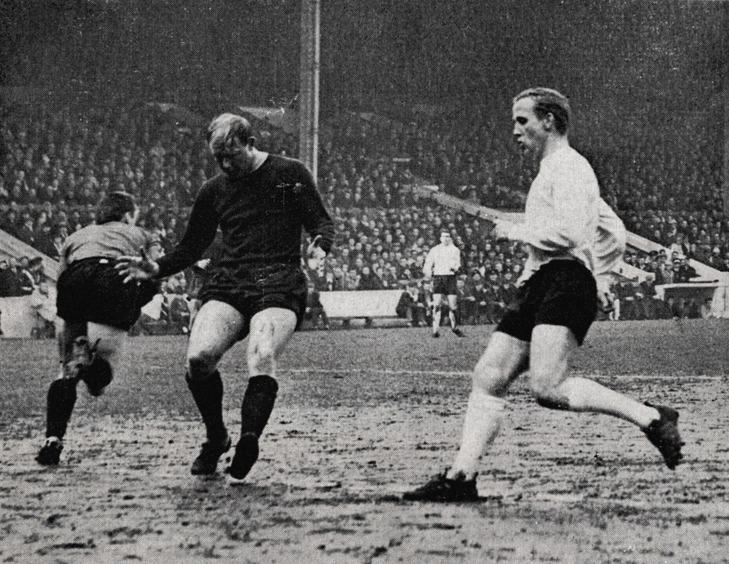 everton home fa cup 1965 to 66 action