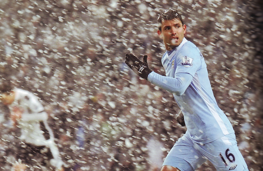 fulham home 2011 to 12 action3