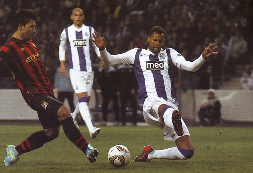 porto away 2011 to 12 aguero goal