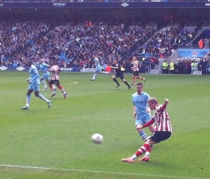 cityv Sunderland 2011 to 12 action2