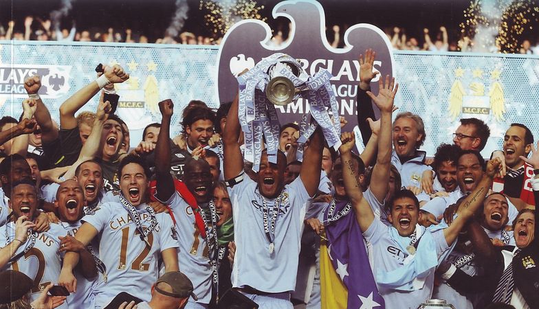 qpr home 2011 to 12 trophy aloft wider shot