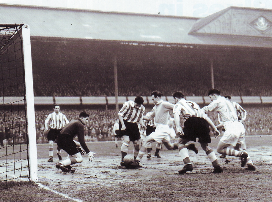 sunderland fa cup semi 1954 to 55 action