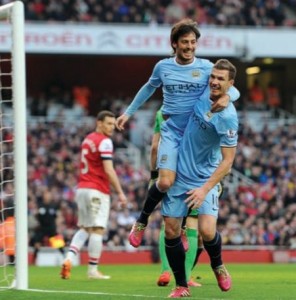 arsenal away 2013 to 14 silva goal