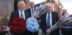 liverpool away 2013 to 14 flowers