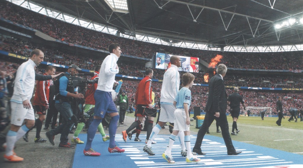 sunderland capital one cup 2013 to 14 tunnel