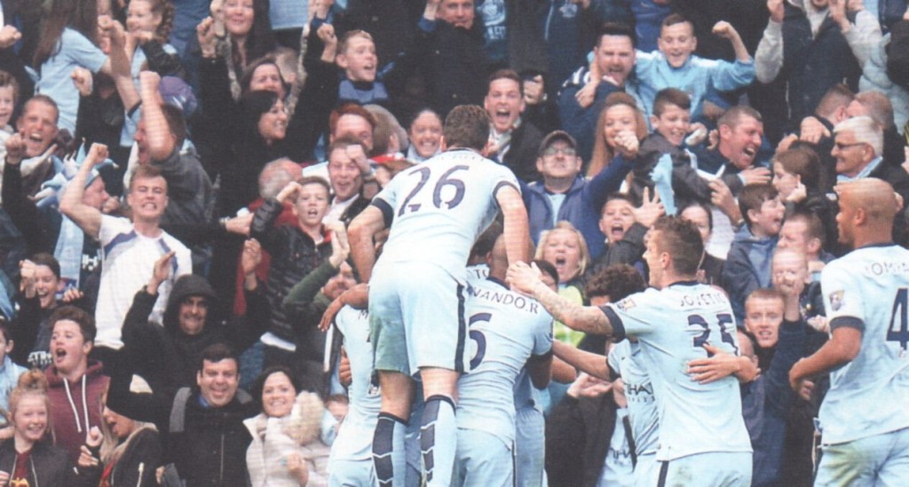 manchester united home 2014 to 15 aguero goal3