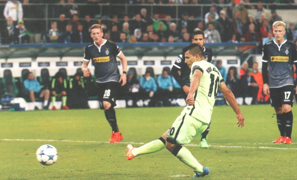 borussia moenchengladbach away 2015 to 16 aguero pen 3