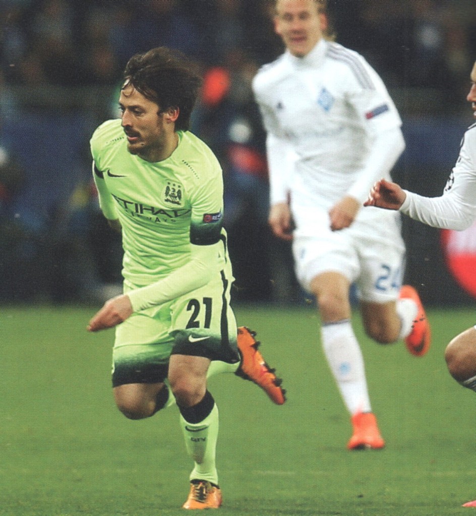 dynamo kiev away 2015 to 16 action2