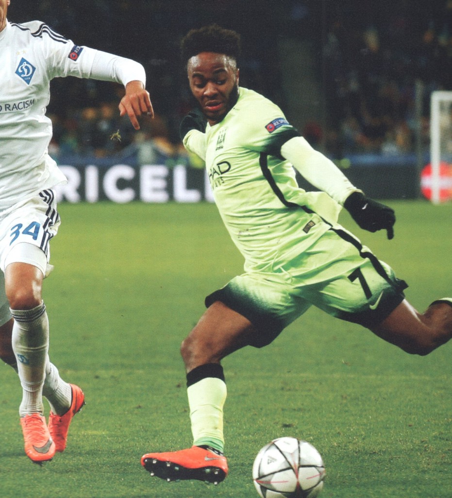 dynamo kiev away 2015 to 16 action3