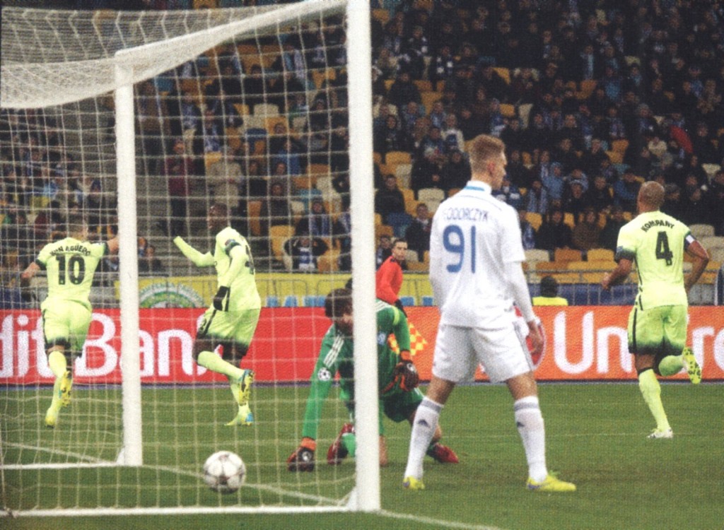 dynamo kiev away 2015 to 16 aguero goal