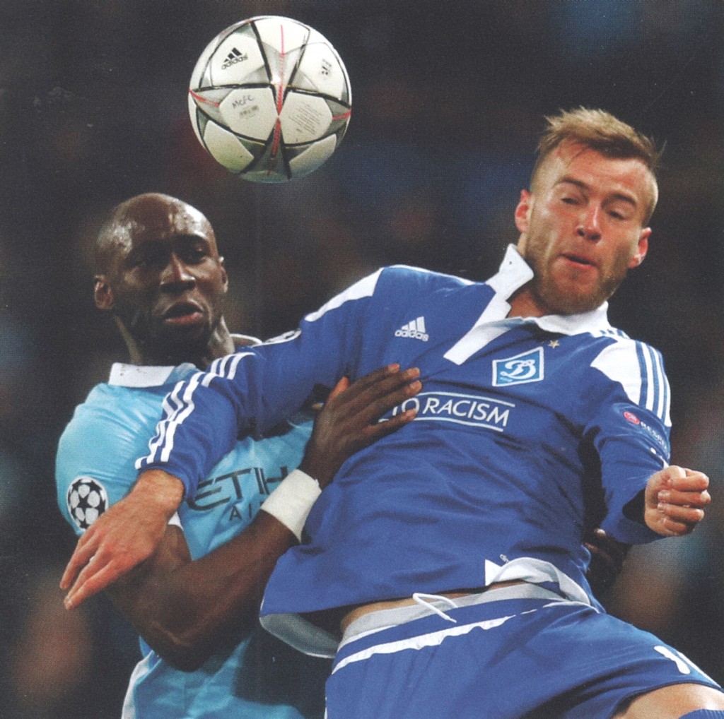 dynamo kiev home 2015 to 16 action3