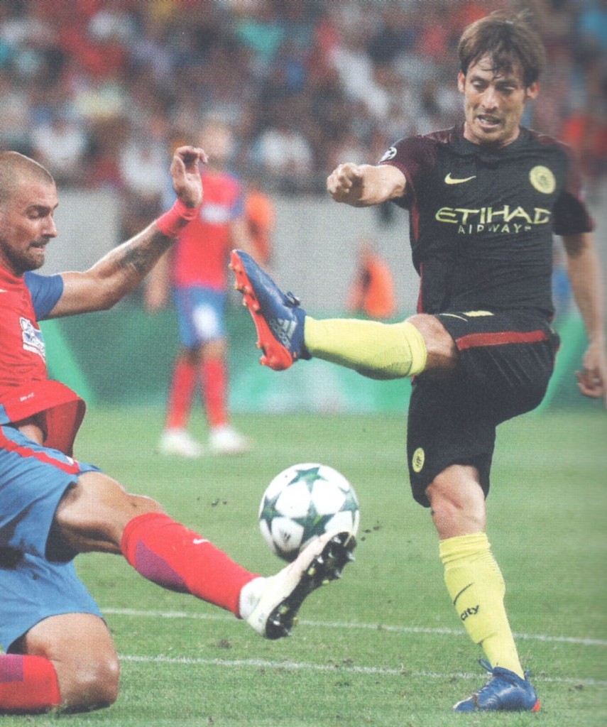 steaua bucharest away 2016 to 17 action4