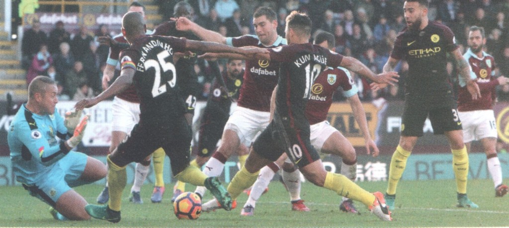 burnley away 2016 to 17  1st aguero goal goal