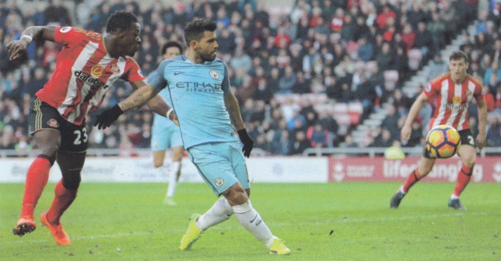 sunderland away 2016 to 17 aguero goal